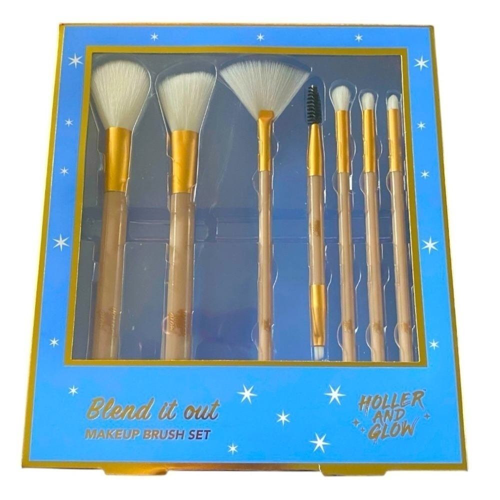 #115-NWT-HOLLER & GLOW-BLEND IT OUT MAKEUP BRUSH SET